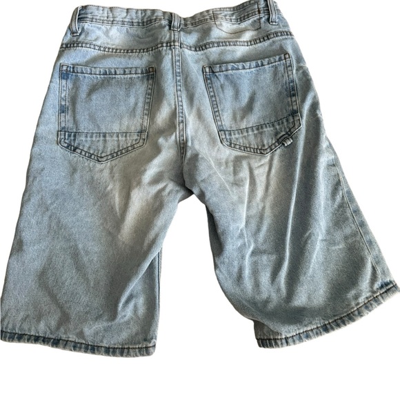 Cotton on roller short/jort size 30 - Picture 5 of 8